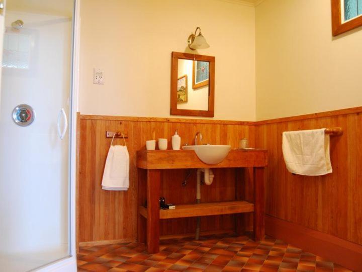 Catlins Retreat B & B Owaka エクステリア 写真
